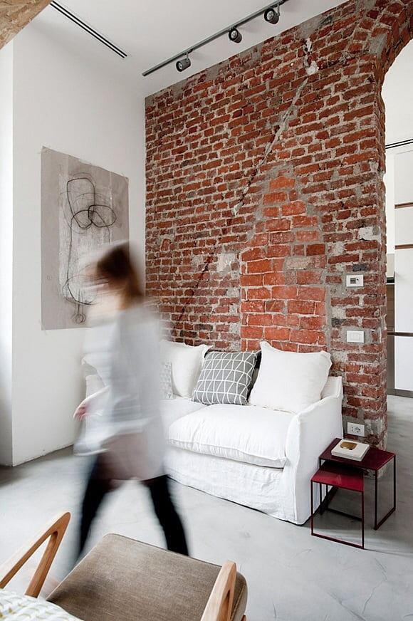 mini apartment milan, 30squaremeters milan, industrial interior milan, exposed brick wall living