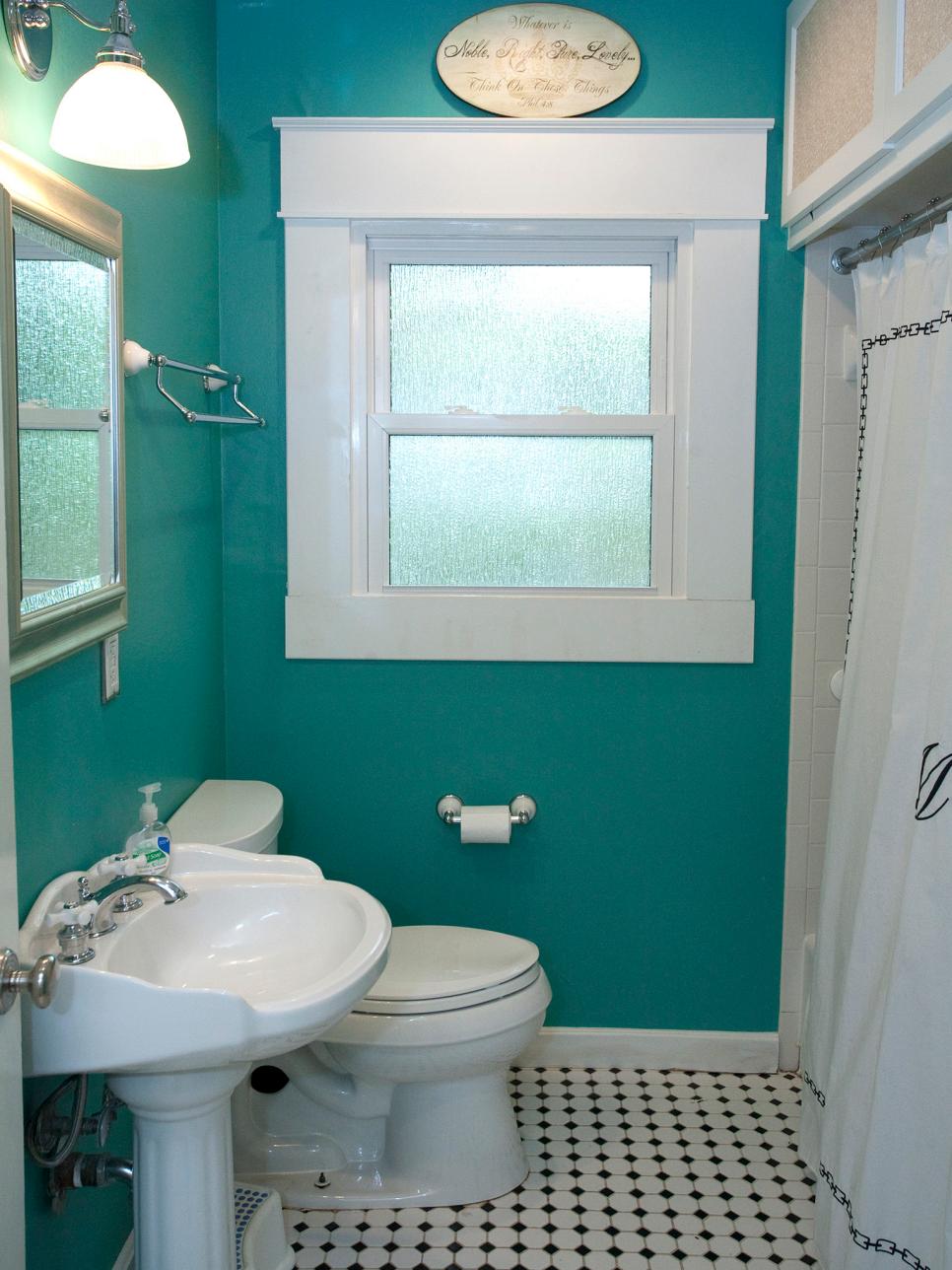 How to make a small bathroom look bigger in 7 tips