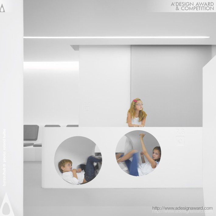 a'design award, clinic design, total white clinic interior