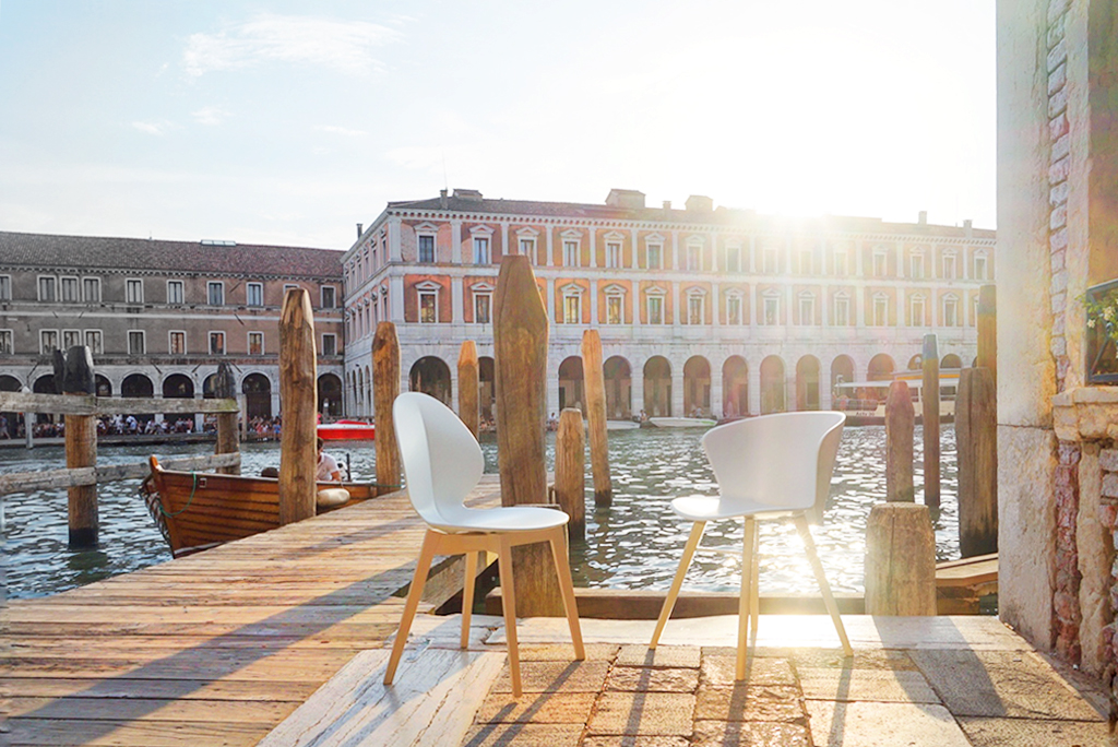 aperitivo venezia, italianbark interior design blog, calligaris, calligaris style your city, calligaris bianca, sedie bianche, venezia, venice best places, venezia aperitivo, venezia tramonto, venice sunset
