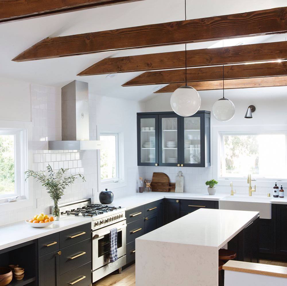 american kitchens design, bertazzoni kitchens, modern kitchen in marble - ITALIANBARK interior design