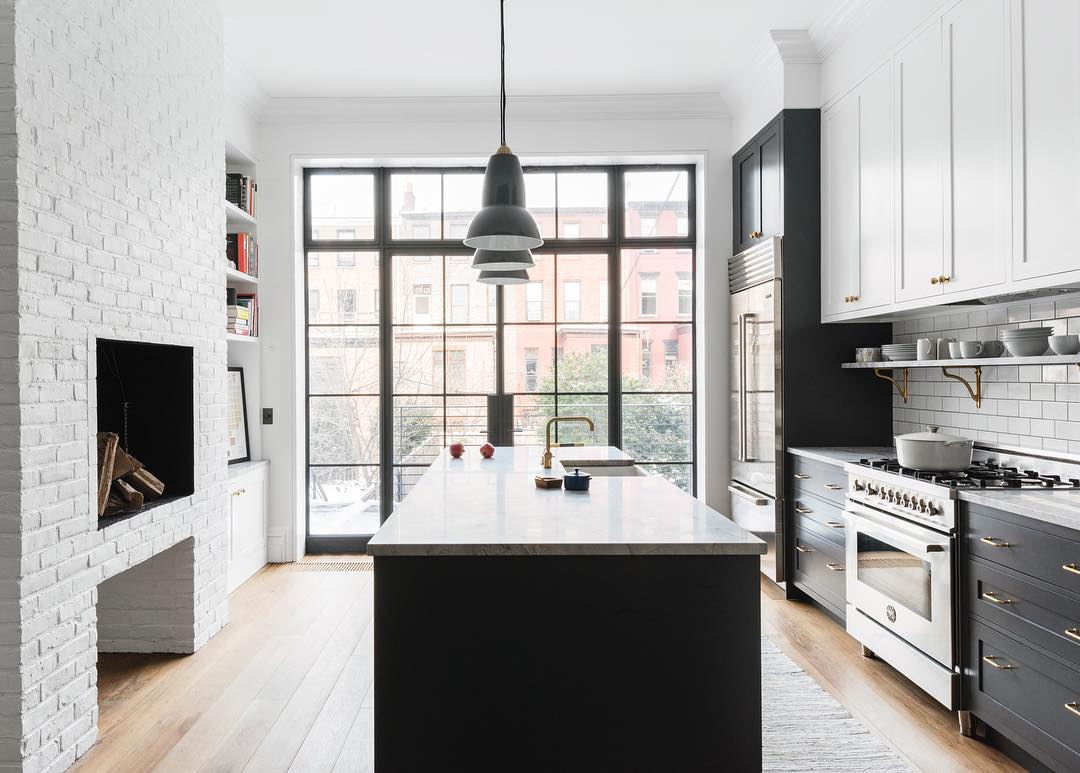 american kitchens design, bertazzoni kitchens, modern kitchen in marble - ITALIANBARK interior design