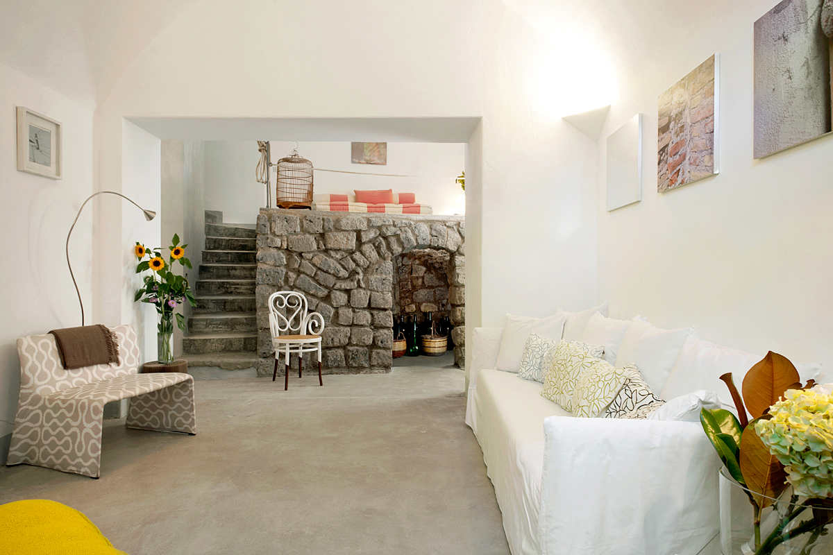 mediterranean decor, italian interiors, holiday villa amalfi, italianbark interior design blog, 