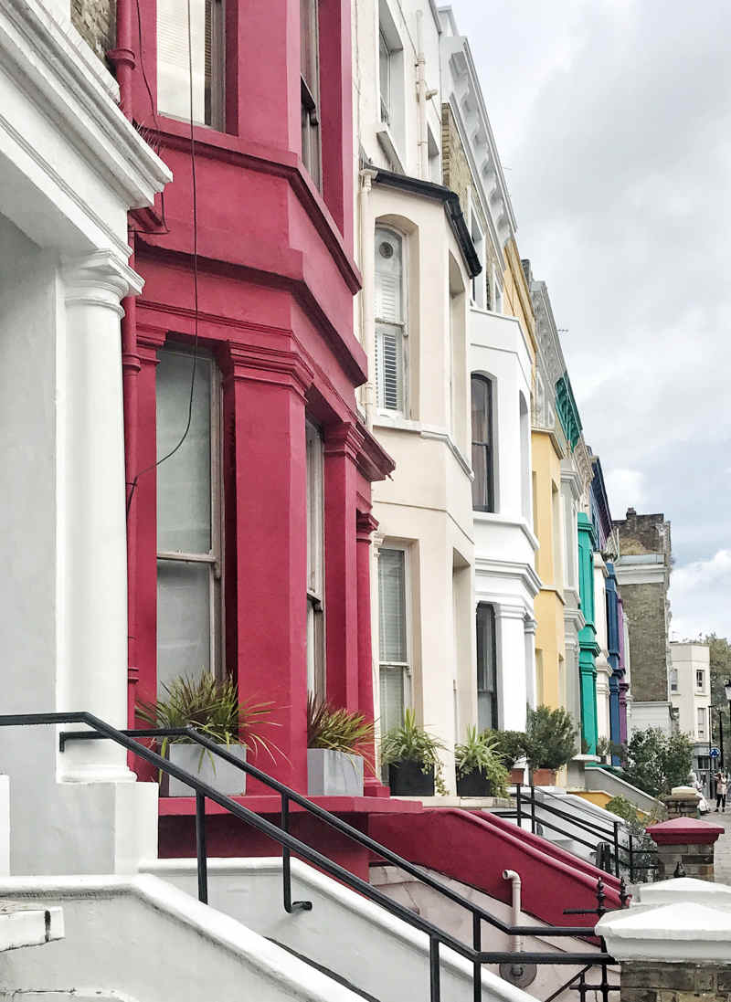 Notting Hill Instagram colourful houses 
