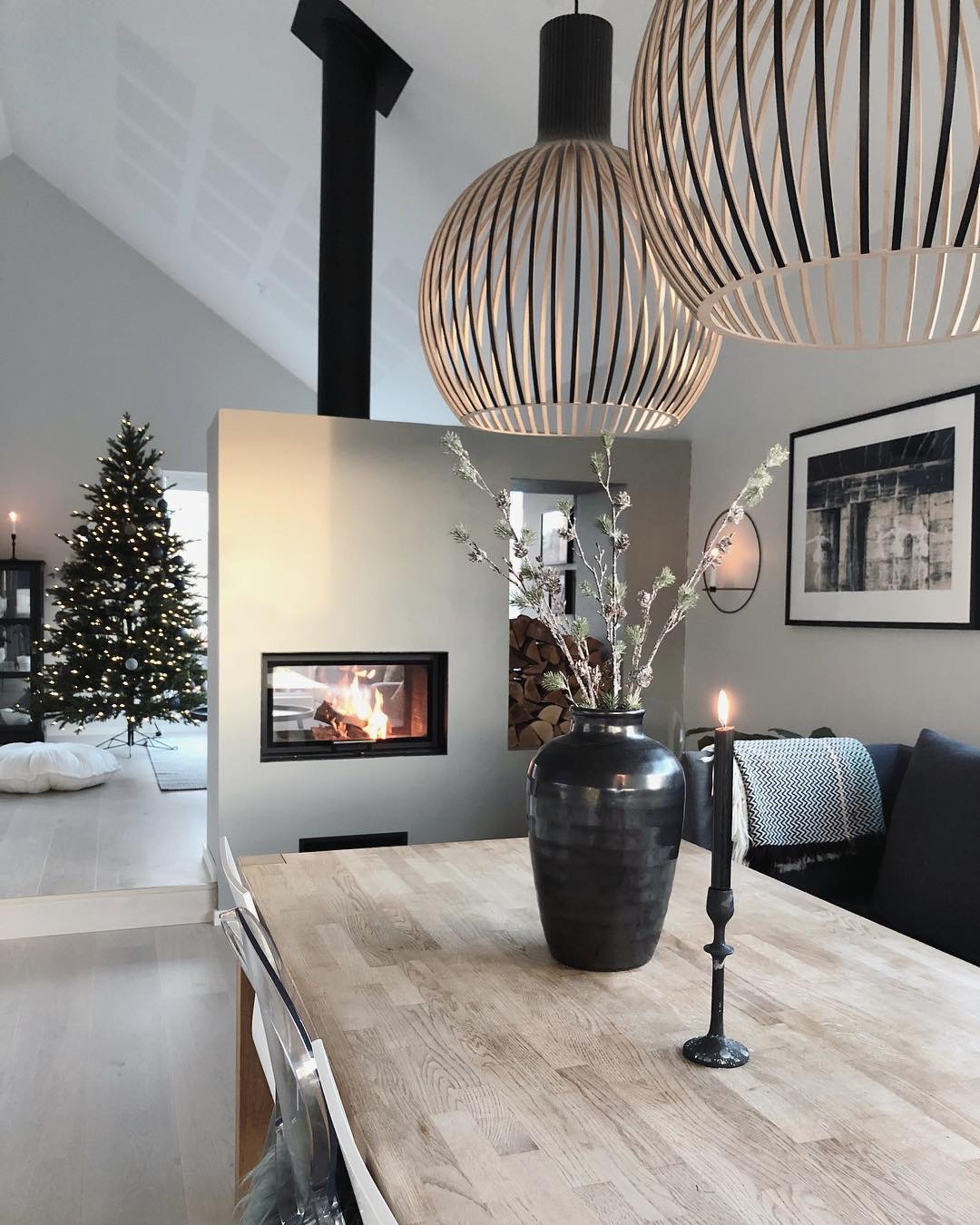 Scandinavian interior design Instagram Christmas Inspo 