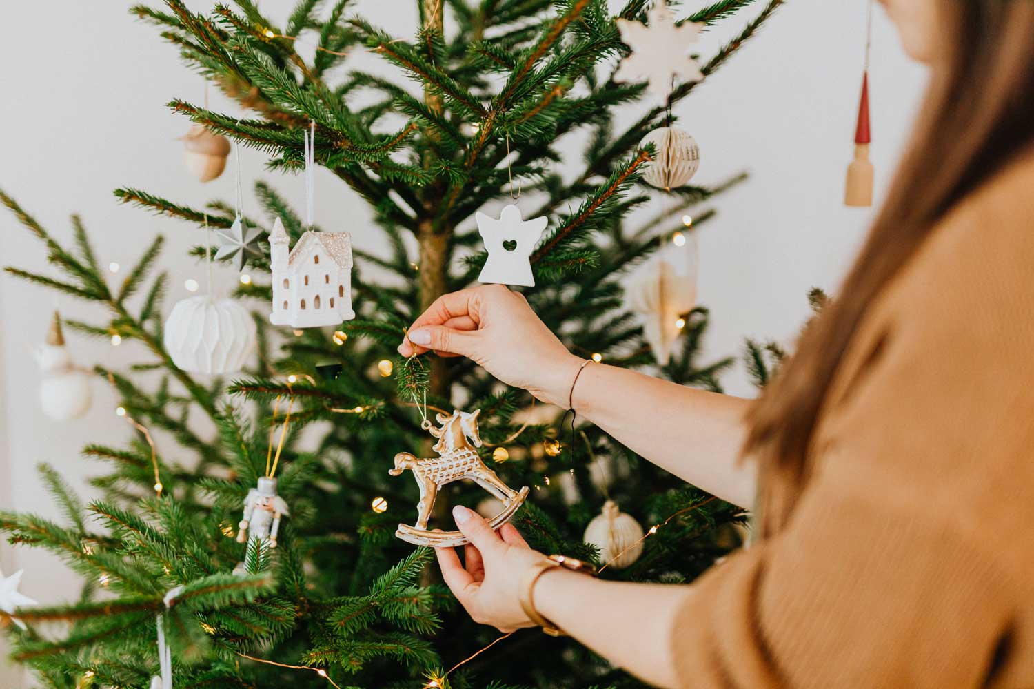 INTERIOR TIPS | Step Up Your Home Décor- Christmas is here!